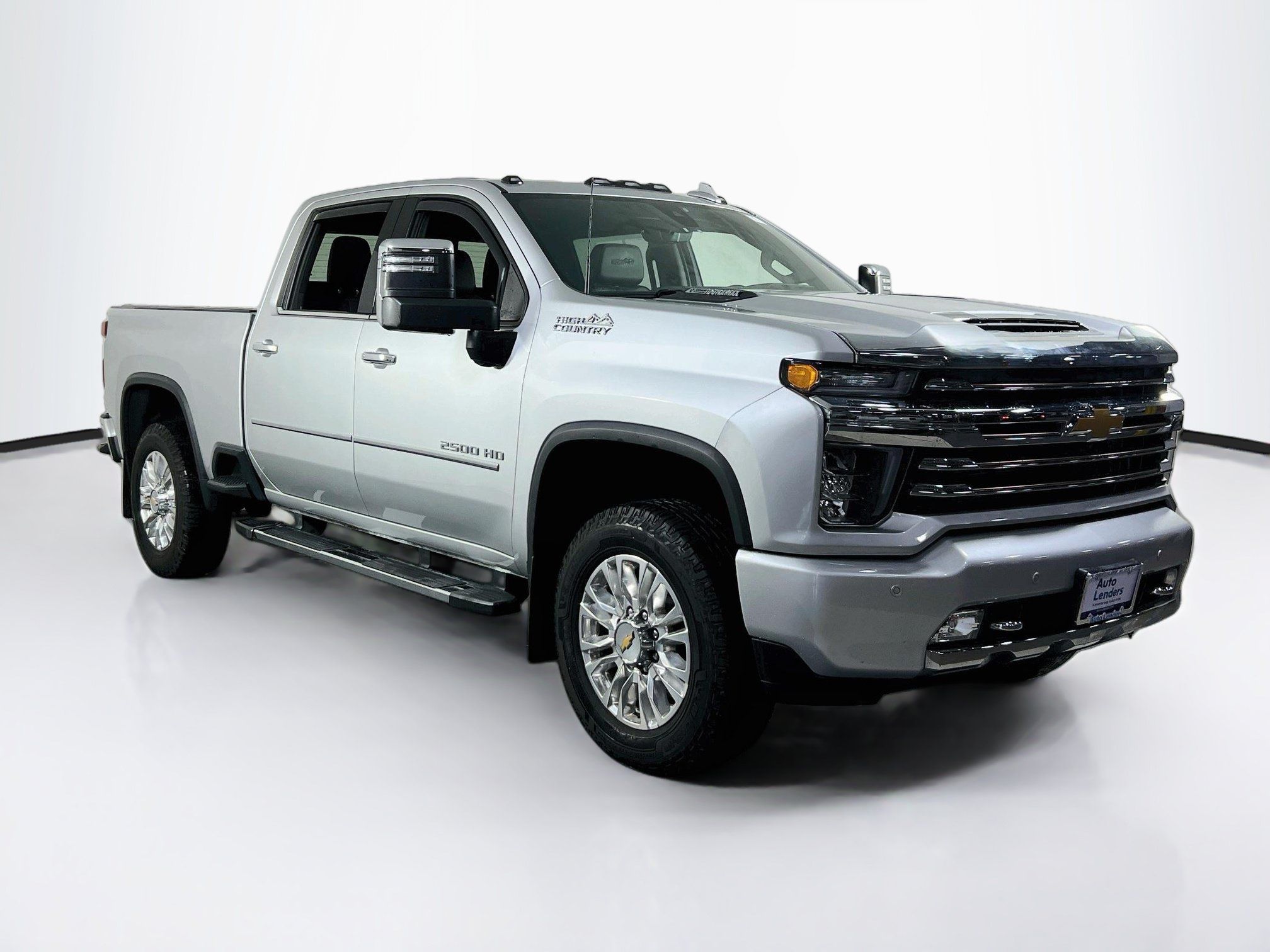 Used 2022 Chevrolet Silverado 2500 High Country w/ Z71 Off-Road Package AWD/4WD image 3
