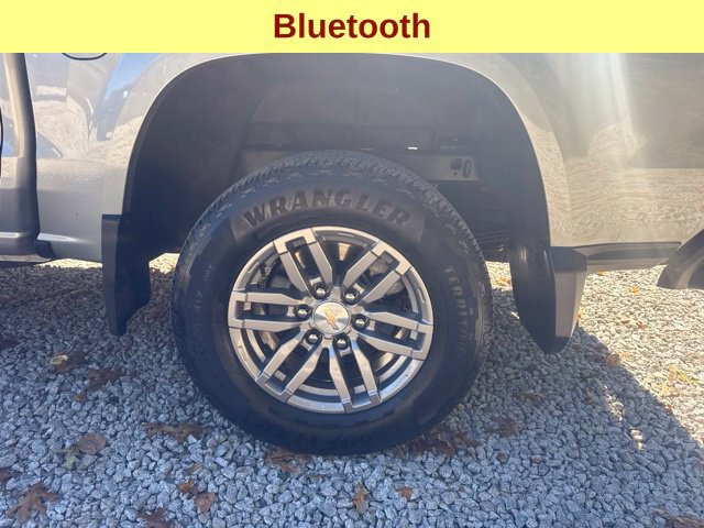 Used 2023 Chevrolet Colorado LT w/ LT Convenience Package AWD/4WD image 9
