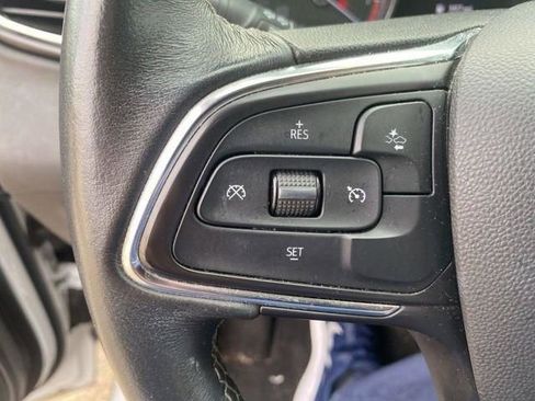 Used 2023 Buick Encore GX Select image 31