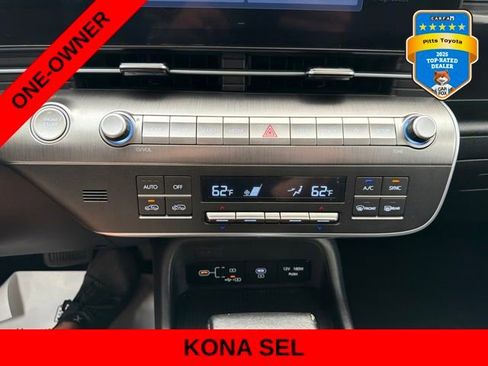Used 2025 Hyundai Kona SEL FWD image 17