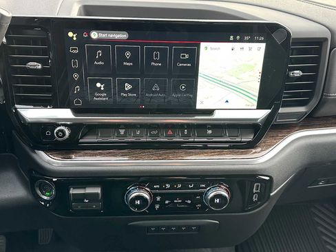 New 2026 GMC Sierra 3500 SLE w/ Preferred Package image 24