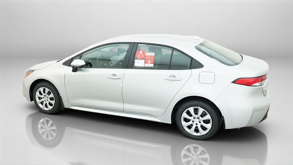 New 2027 Toyota Corolla LE FWD image 31