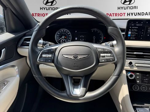 Used 2025 Genesis G70 2.5T AWD/4WD image 10