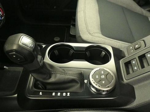 New 2026 Ford Bronco 4-Door AWD/4WD image 12