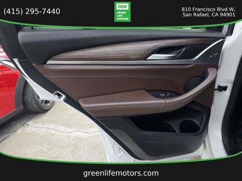 Used 2019 BMW X4 xDrive30i w/ Executive Package AWD/4WD image 11
