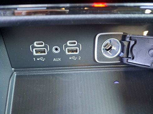 New 2025 Jeep Grand Cherokee L Altitude image 6