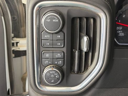 Used 2021 Chevrolet Silverado 1500 LTZ AWD/4WD image 24
