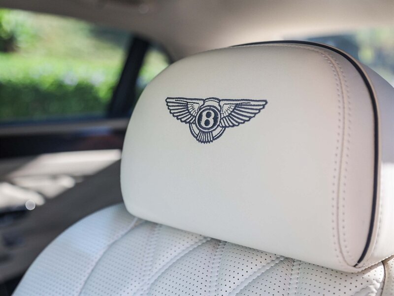 Used 2016 Bentley Flying Spur V8 AWD/4WD image 32