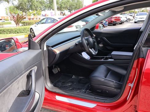 Used 2018 Tesla Model 3 Long Range AWD/4WD image 29