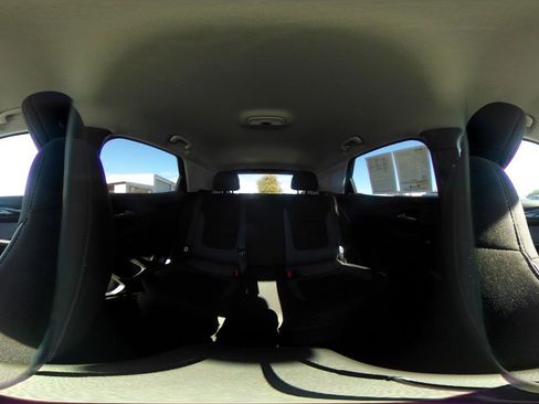 Used 2025 Chevrolet TrailBlazer LT image 40