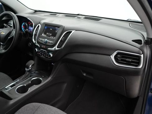 Used 2023 Chevrolet Equinox LT image 68
