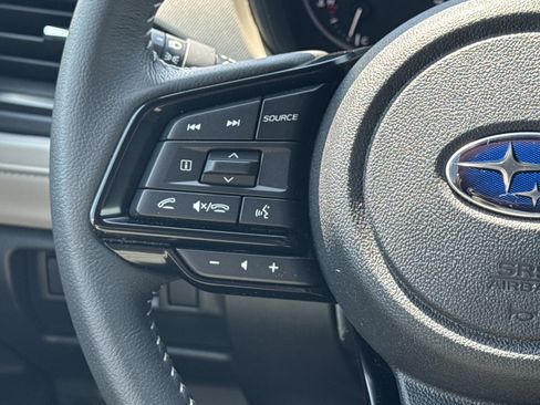 Used 2025 Subaru Forester Premium w/ Convenience Package #1 AWD/4WD image 5