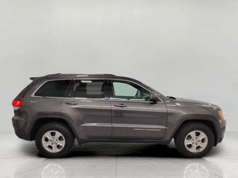 Used 2014 Jeep Grand Cherokee Laredo w/ Security & Convenience Group AWD/4WD image 11