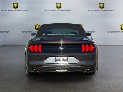 Used 2023 Ford Mustang Premium image 4