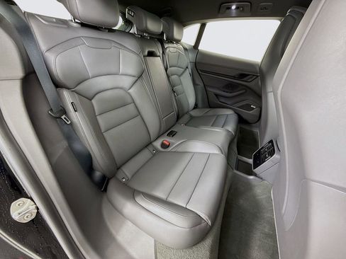 Certified 2022 Porsche Taycan 4 Cross Turismo image 28