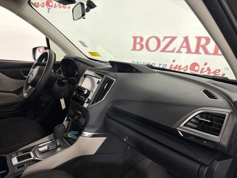 Used 2024 Subaru Forester AWD/4WD image 17