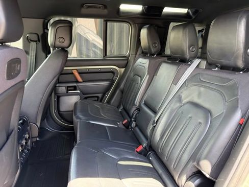 Used 2021 Land Rover Defender 110 X AWD/4WD image 23