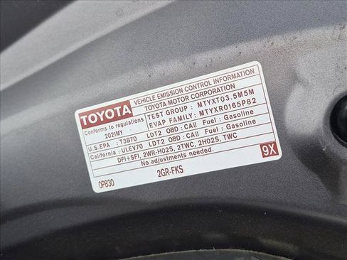 Used 2021 Toyota Highlander XSE AWD/4WD image 13
