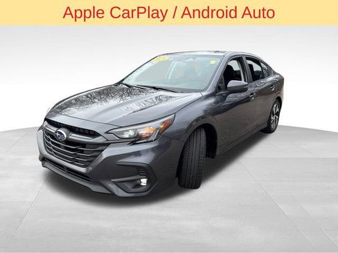 Used 2025 Subaru Legacy Premium image 5