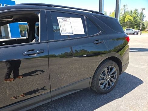 Used 2022 Chevrolet Equinox RS w/ RS Leather Package AWD/4WD image 37