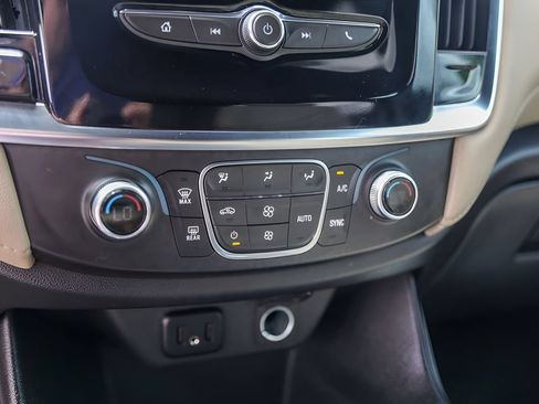 Used 2023 Chevrolet Traverse LS w/ Safety Package FWD image 21