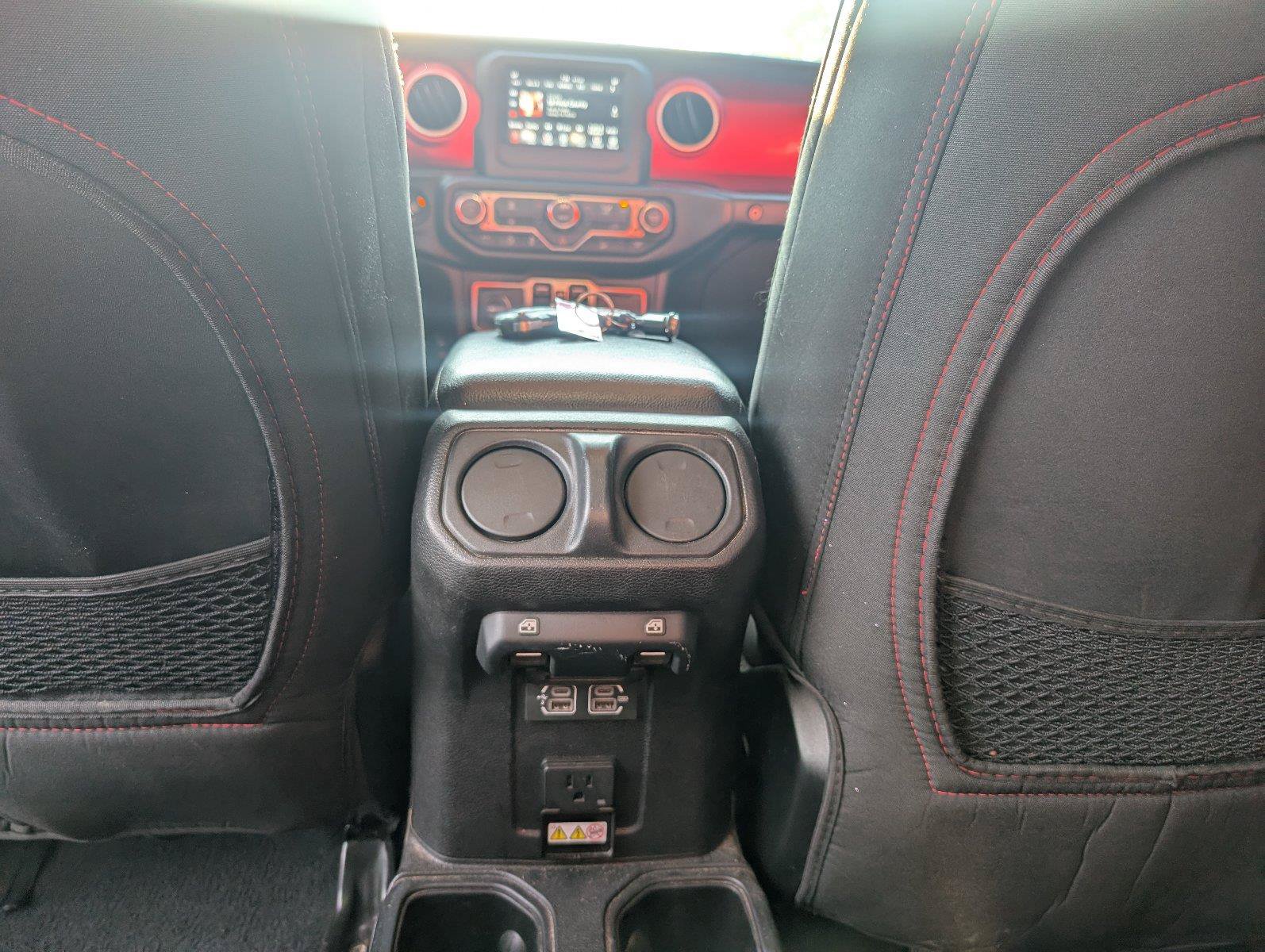 Used 2020 Jeep Wrangler Unlimited Rubicon AWD/4WD image 35