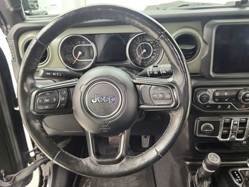 Used 2021 Jeep Wrangler Unlimited Sport AWD/4WD image 36