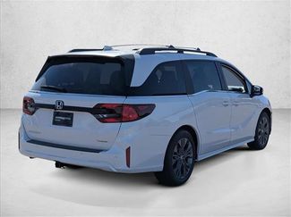 New 2026 Honda Odyssey Touring video 2