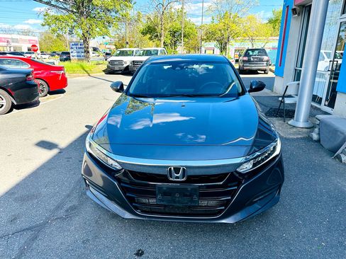 Used 2019 Honda Accord LX image 9