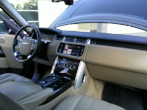 Used 2014 Land Rover Range Rover HSE AWD/4WD image 41