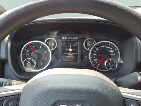 New 2026 RAM 3500 Tradesman AWD/4WD image 21