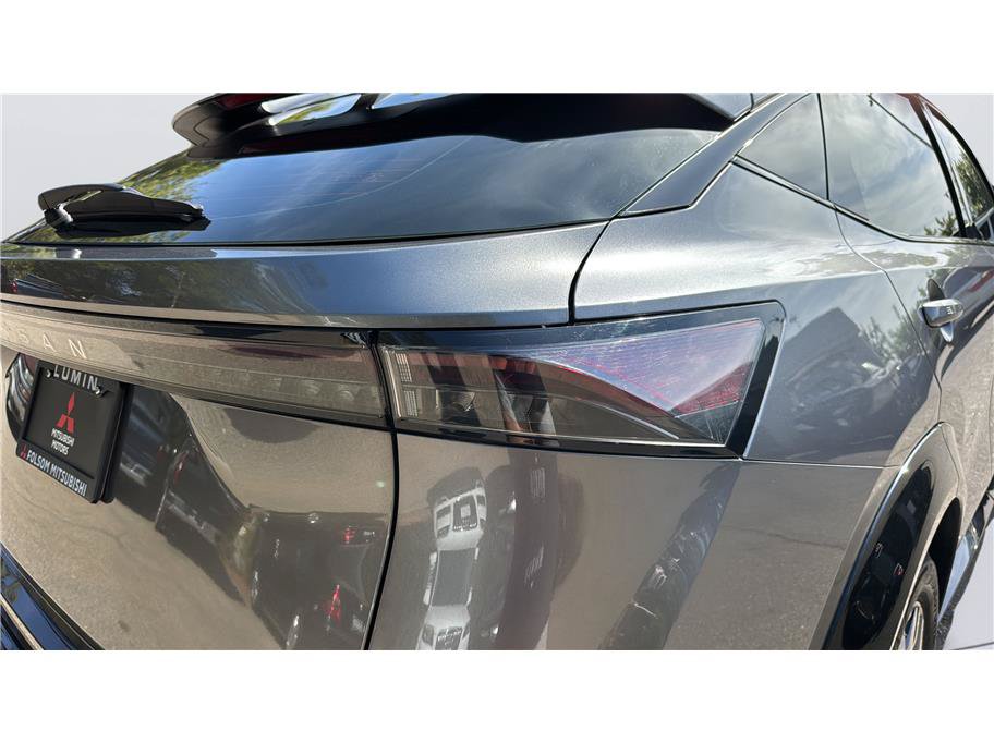 Used 2024 Nissan Ariya AWD image 12
