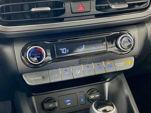 Used 2023 Hyundai Kona SEL w/ Convenience Package image 20