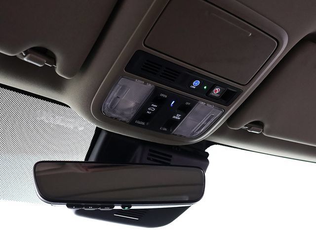 Used 2019 Honda Pilot Touring image 25