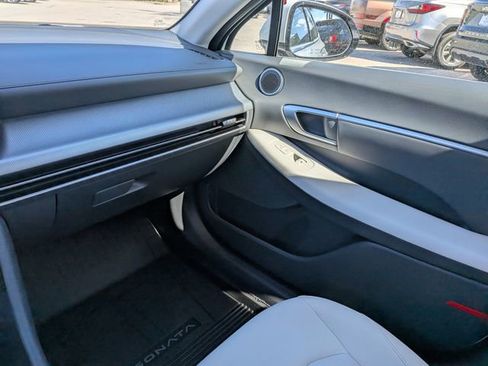 Used 2025 Hyundai Sonata SEL image 16