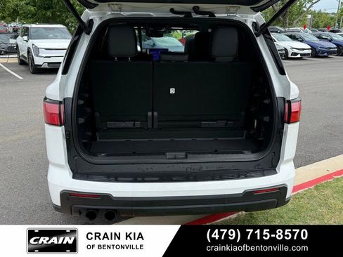 Used 2025 Toyota Sequoia TRD Pro AWD/4WD image 7