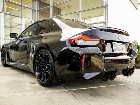 Used 2024 BMW M2 Base w/ Lighting Package image 7