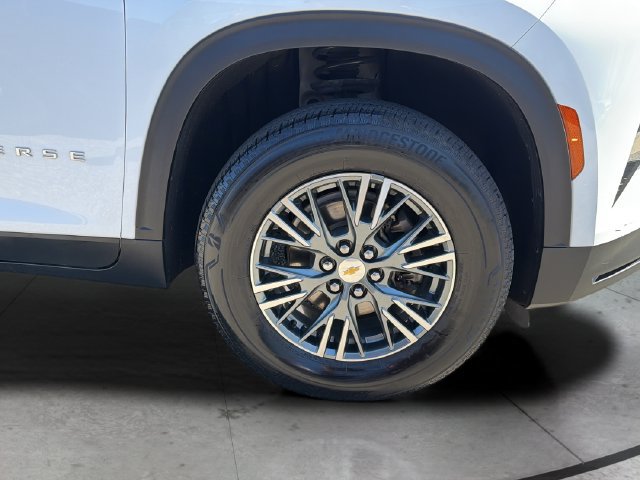 Used 2024 Chevrolet Traverse LT FWD image 27