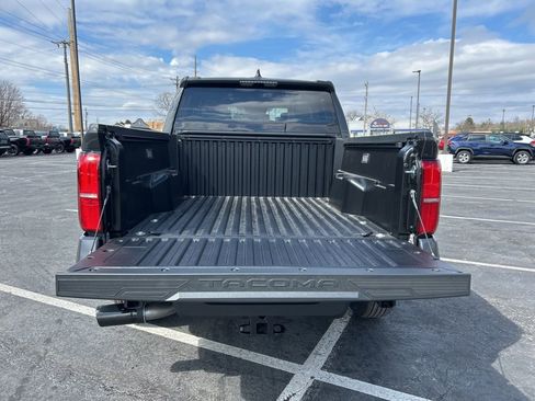 New 2026 Toyota Tacoma SR5 AWD/4WD image 6