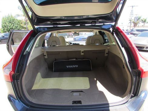 Used 2012 Volvo XC60 3.2 FWD image 26