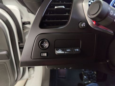 Used 2017 Chevrolet Corvette Grand Sport image 33