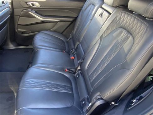 Certified 2025 BMW X7 M60i w/ Executive Package image 19