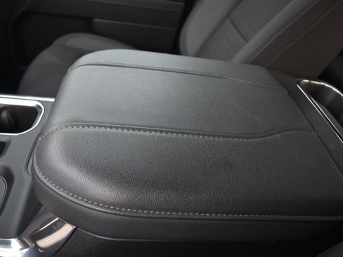 Used 2024 Chevrolet Silverado 1500 RST image 25