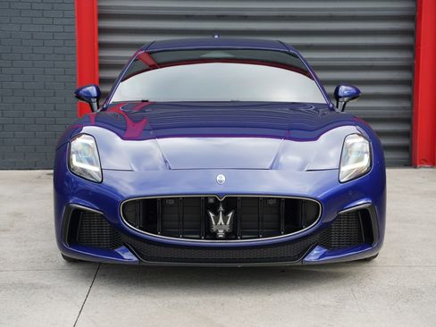 Used 2024 Maserati GranTurismo Trofeo image 12