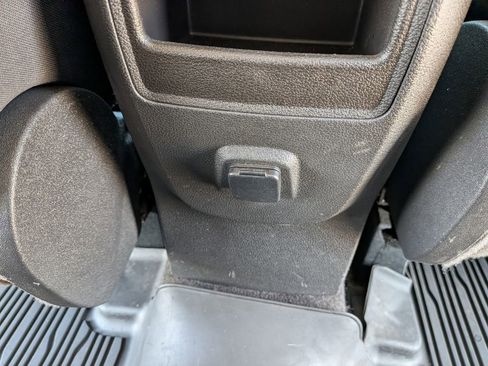 Used 2019 Ford Escape S image 35