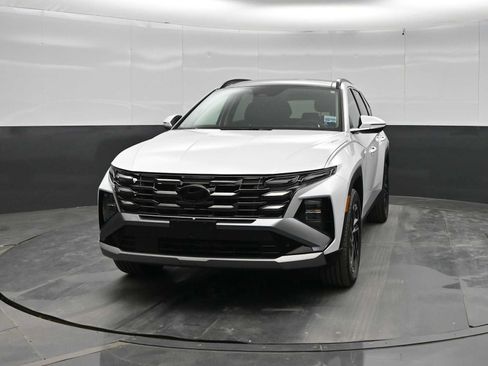 New 2026 Hyundai Tucson Limited AWD/4WD image 3