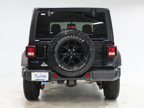 Used 2023 Jeep Wrangler Unlimited w/ Cold Weather Group AWD/4WD image 6