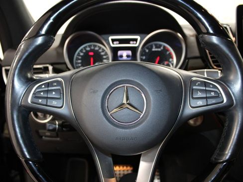 Used 2019 Mercedes-Benz GLE 43 AMG 4MATIC image 41