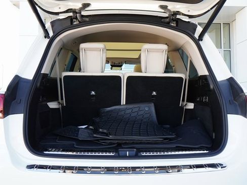 Used 2022 Mercedes-Benz GLS 450 4MATIC image 8