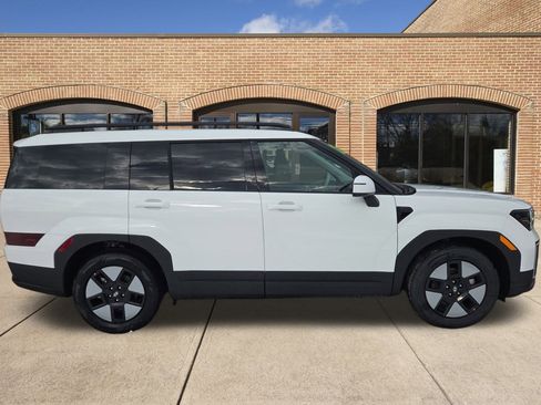 New 2026 Hyundai Santa Fe SEL image 2